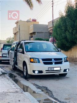 دودج كارافان
